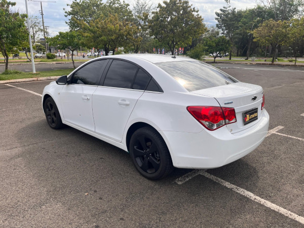 CHEVROLET Cruze Sedan 1.8 16V 4P LT ECOTEC FLEX AUTOMÁTICO