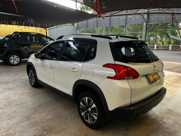 PEUGEOT 2008 1.6 16V 4P FLEX GRIFFE AUTOMÁTICO