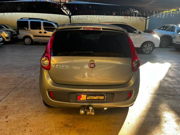 FIAT Palio 1.0 4P ELX FLEX ATTRACTIVE
