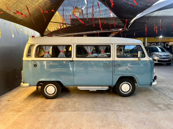 VOLKSWAGEN Kombi 1.6 FURGÃO