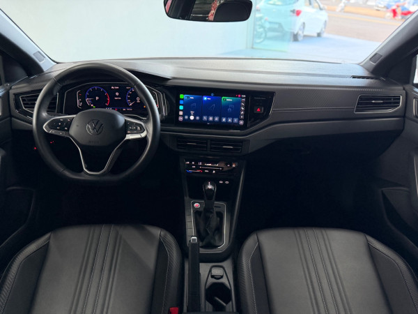 VOLKSWAGEN Nivus 1.0 4P FLEX 200 TSI HIGHLINE TURBO AUTOMÁTICO