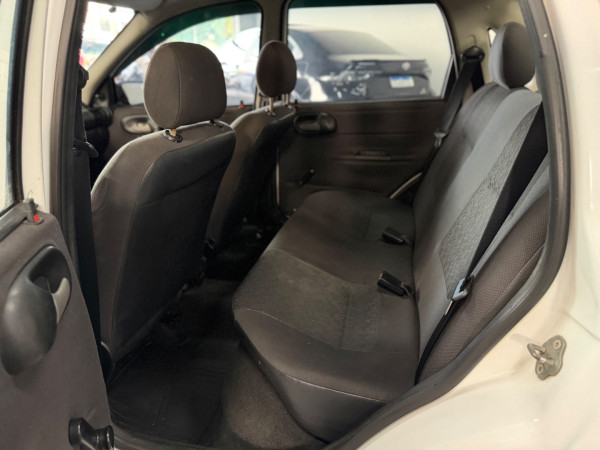 CHEVROLET Classic Sedan 1.0 4P FLEX SPIRIT