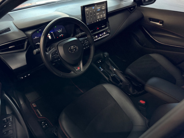 TOYOTA Corolla 2.0 16V 4P VVT-IE FLEX GR-S DIRECT SHIFT AUTOMÁTICO CVT