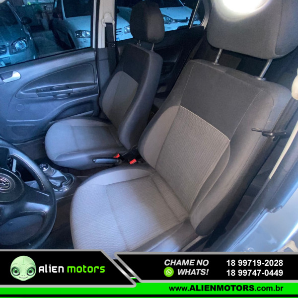 VOLKSWAGEN Gol 1.0 MI 4P