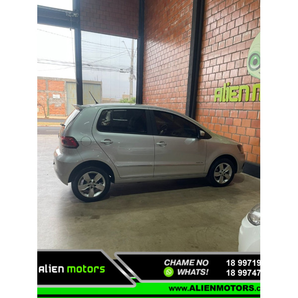 VOLKSWAGEN Fox 1.6 4P HIGHLINE FLEX