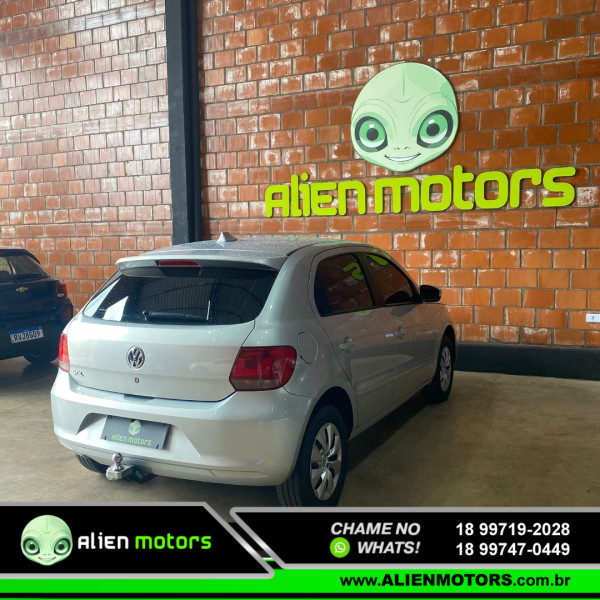 VOLKSWAGEN Gol 1.0 MI 4P