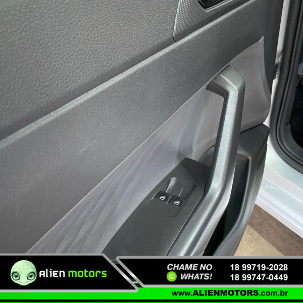 VOLKSWAGEN Polo Hatch 1.0 4P MPI TRACK