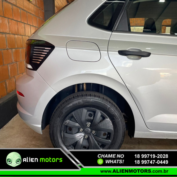 VOLKSWAGEN Polo Hatch 1.0 4P MPI TRACK