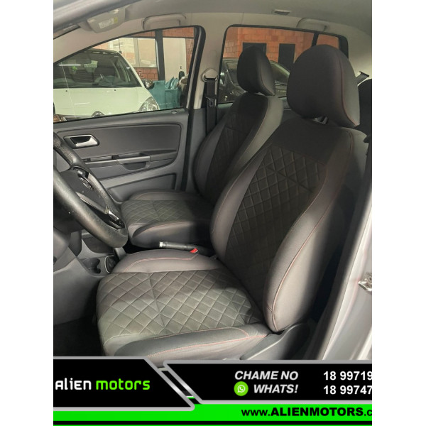 VOLKSWAGEN Fox 1.6 4P HIGHLINE FLEX