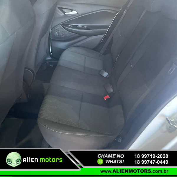 CHEVROLET Onix Hatch 1.0 4P FLEX