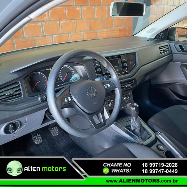 VOLKSWAGEN Polo Hatch 1.0 4P MPI TRACK