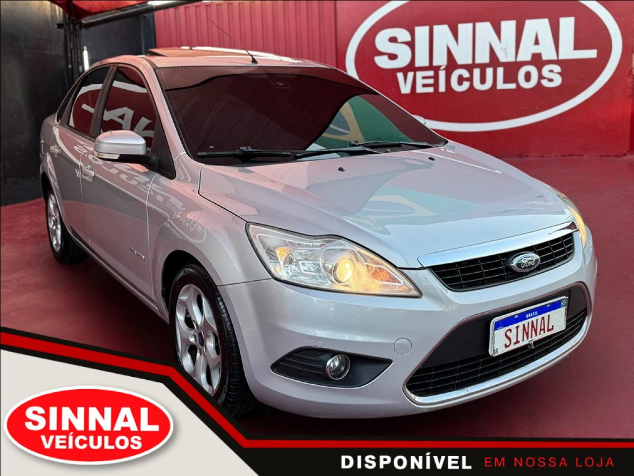 FOCUS 2.0 TITANIUM SEDAN 16V