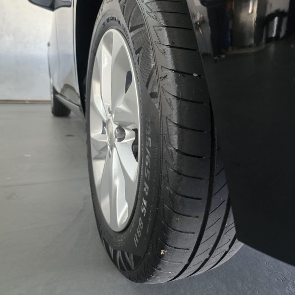 Onix Hatch 1.0 4P FLEX LT