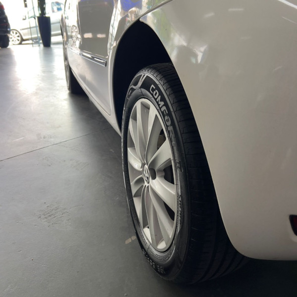 VOLKSWAGEN Fox 1.6 4P FLEX PRIME
