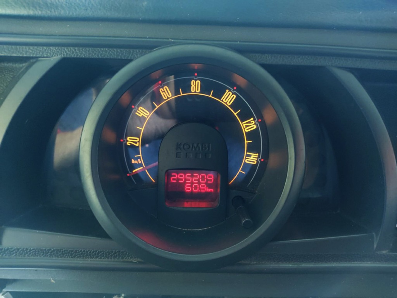Kombi 1.4 MI FURGÃO 8V