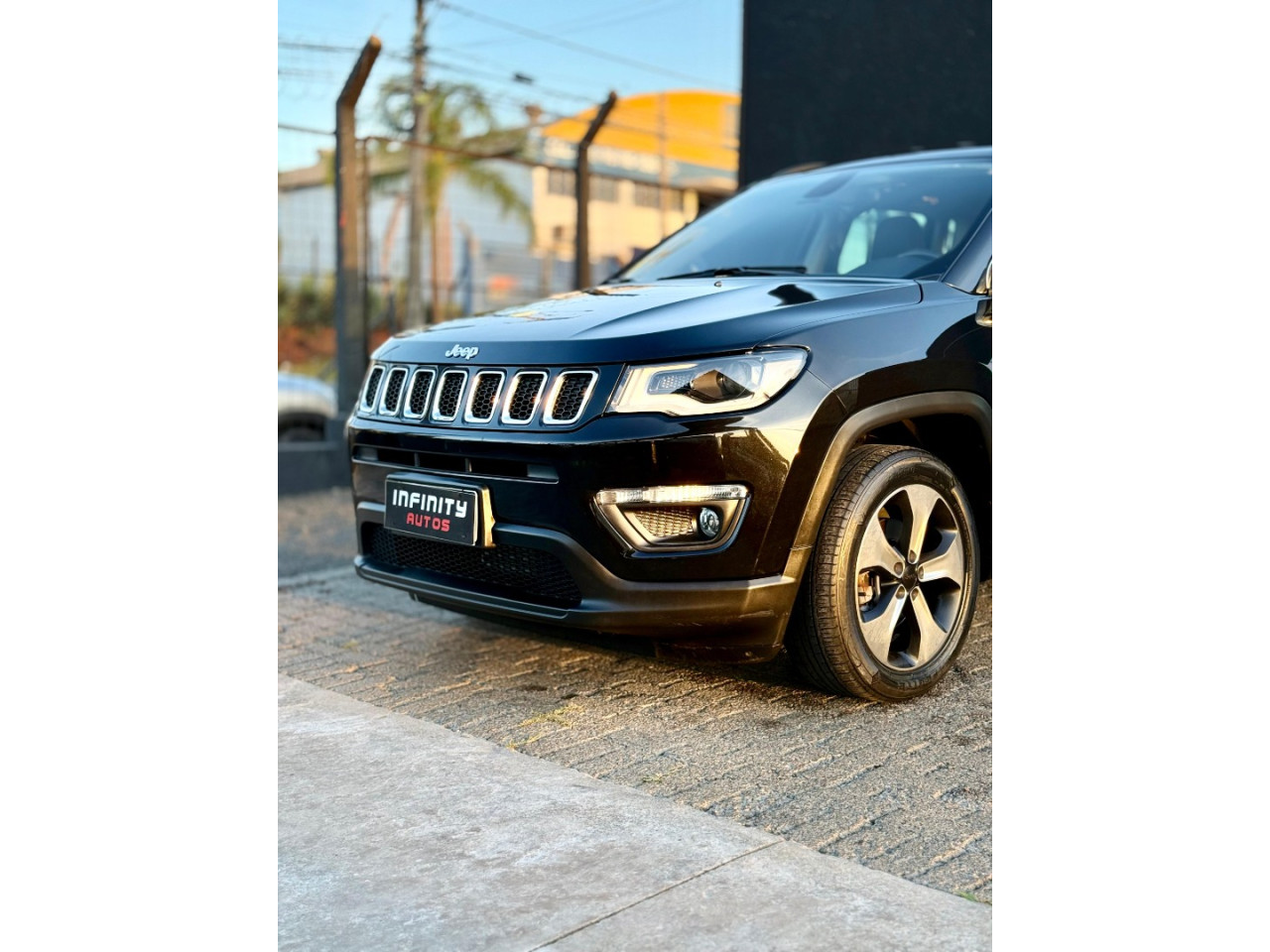 Compass 2.0 16V 4P LONGITUDE FLEX AUTOMÁTICO