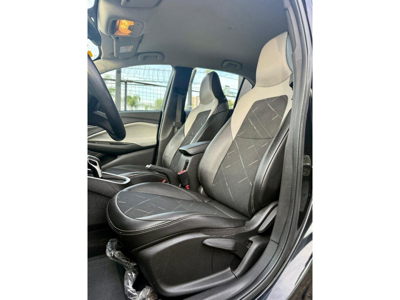 Onix Hatch 1.0 12V 4P FLEX PREMIER TURBO AUTOMÁTICO