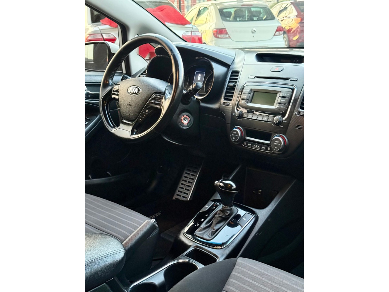 Cerato Sedan 1.6 16V 4P SX3 AUTOMÁTICO Cerato Sedan 1.6 16V 4P SX3 AUTOMÁTICO