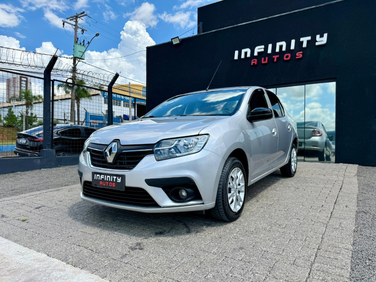 Logan 1.0 12V 4P FLEX SCE ZEN