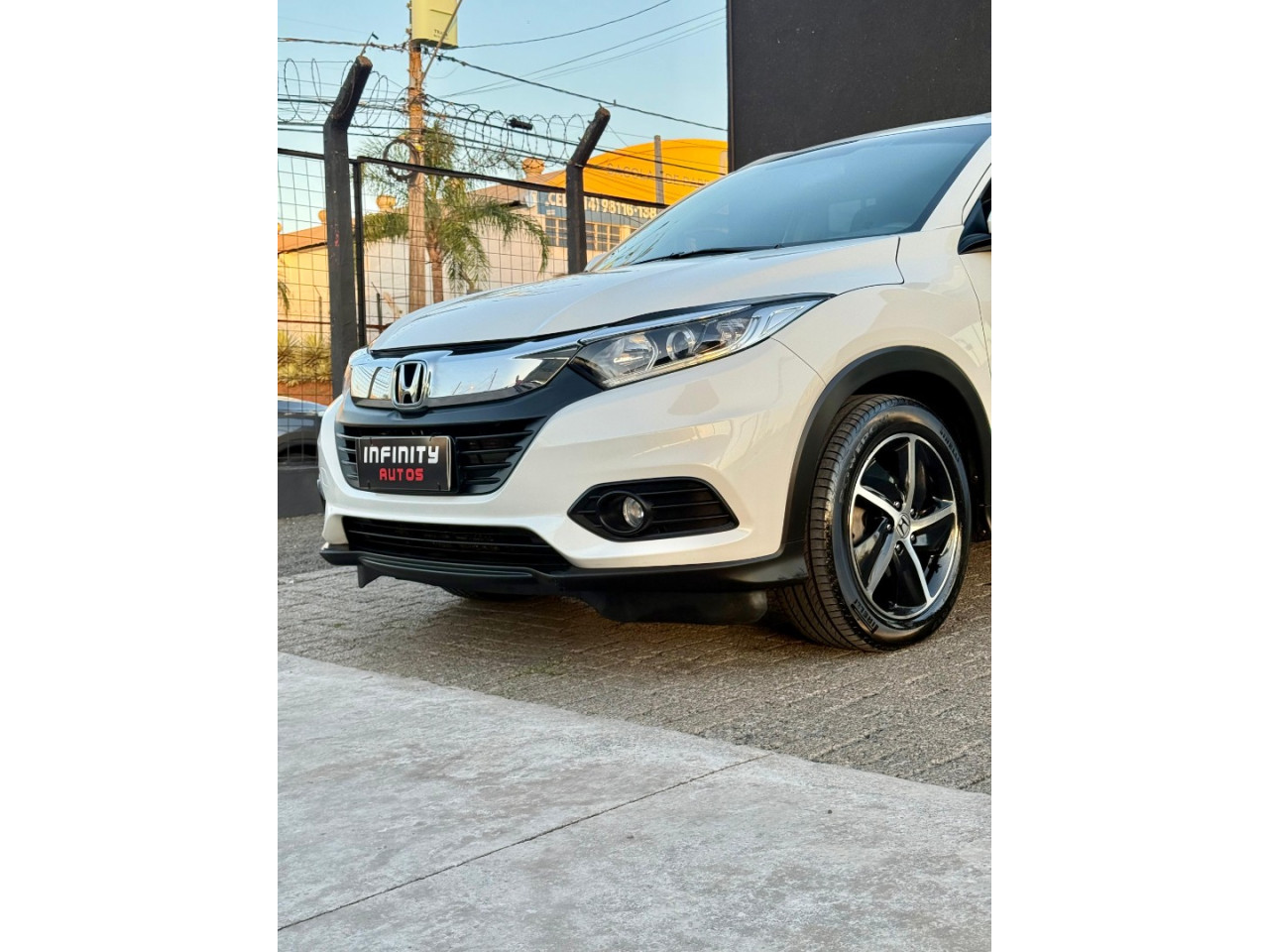 HR-V 1.8 16V 4P EX FLEX AUTOMÁTICO CVT HR-V 1.8 16V 4P EX FLEX AUTOMÁTICO CVT