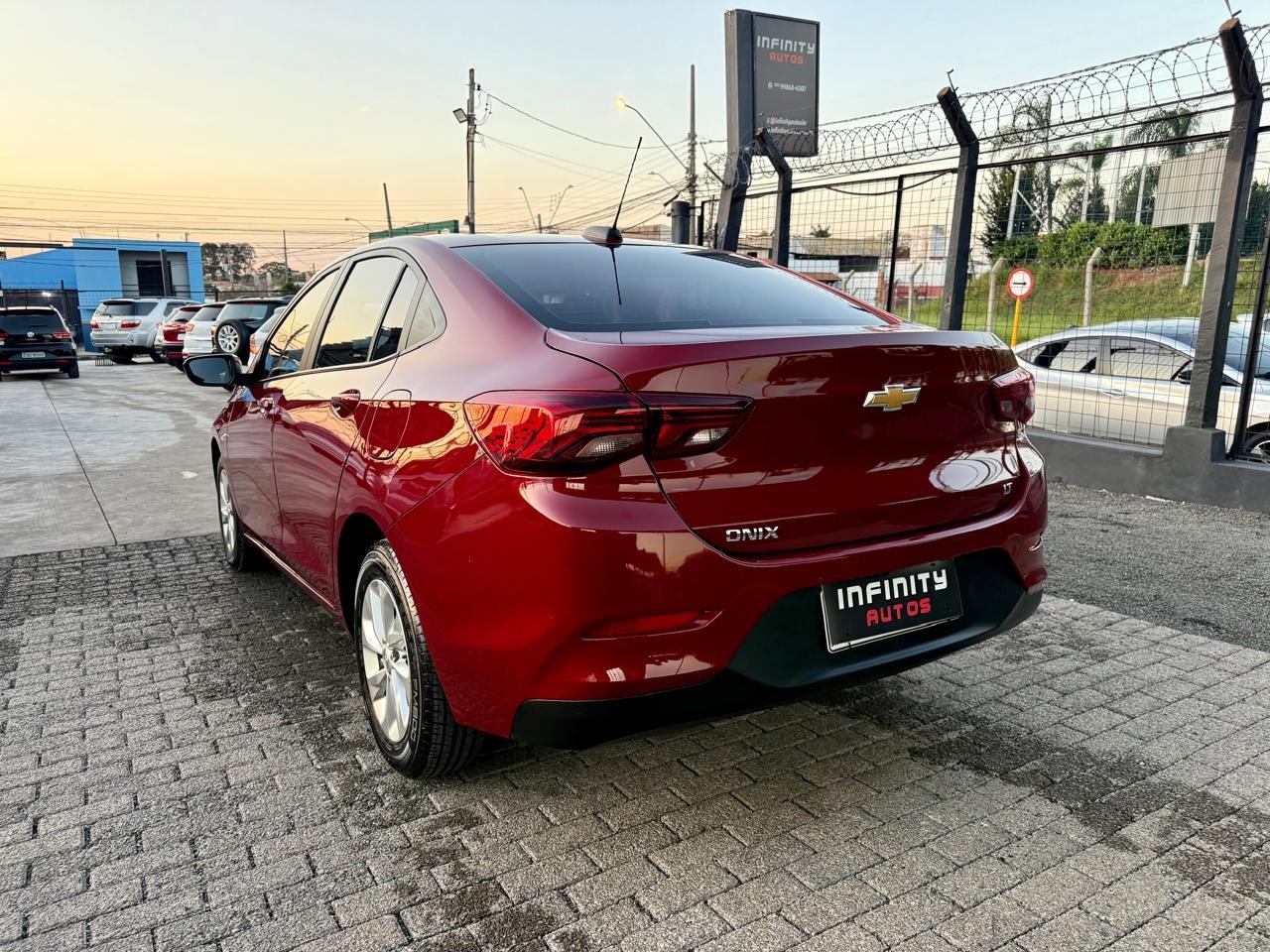 Onix Sedan 1.0 12V 4P FLEX LT PLUS