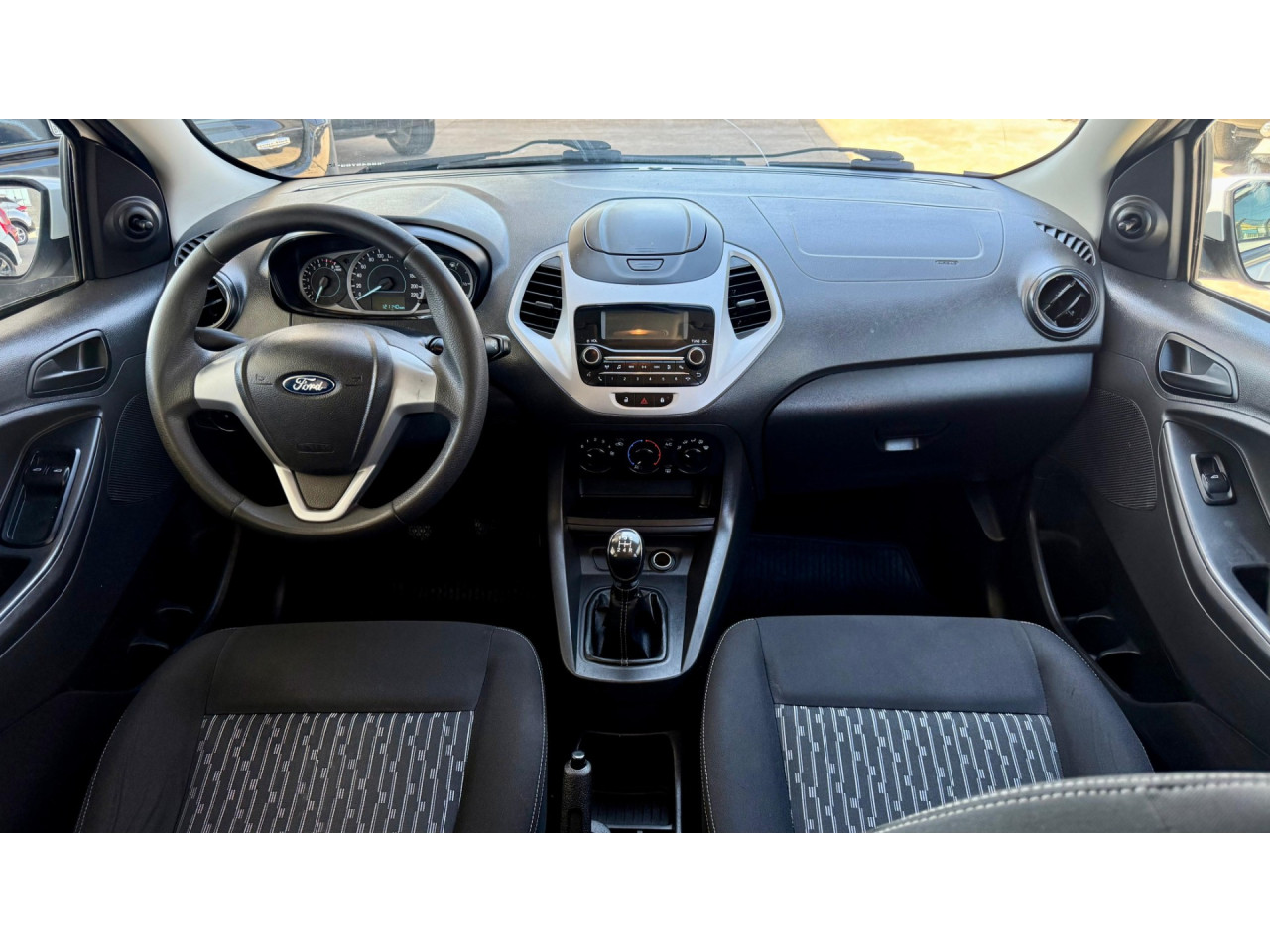 Ka Hatch 1.0 12V 4P TI-VCT SE FLEX Ka Hatch 1.0 12V 4P TI-VCT SE FLEX