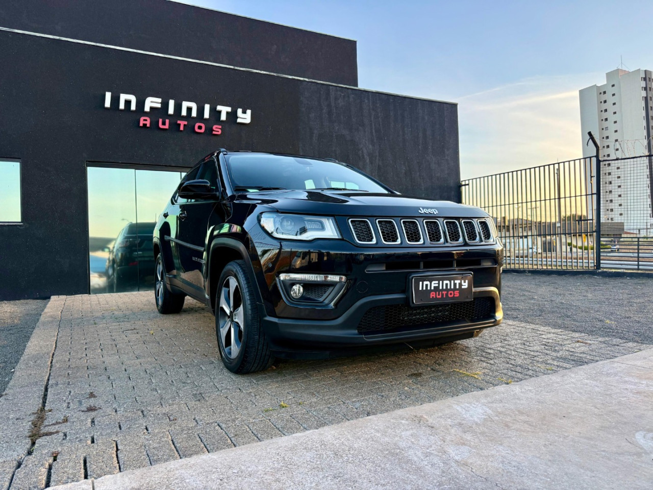 Compass 2.0 16V 4P LONGITUDE FLEX AUTOMÁTICO