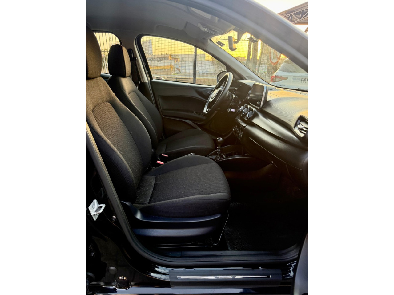 Cronos 1.3 4P FLEX DRIVE Cronos 1.3 4P FLEX DRIVE
