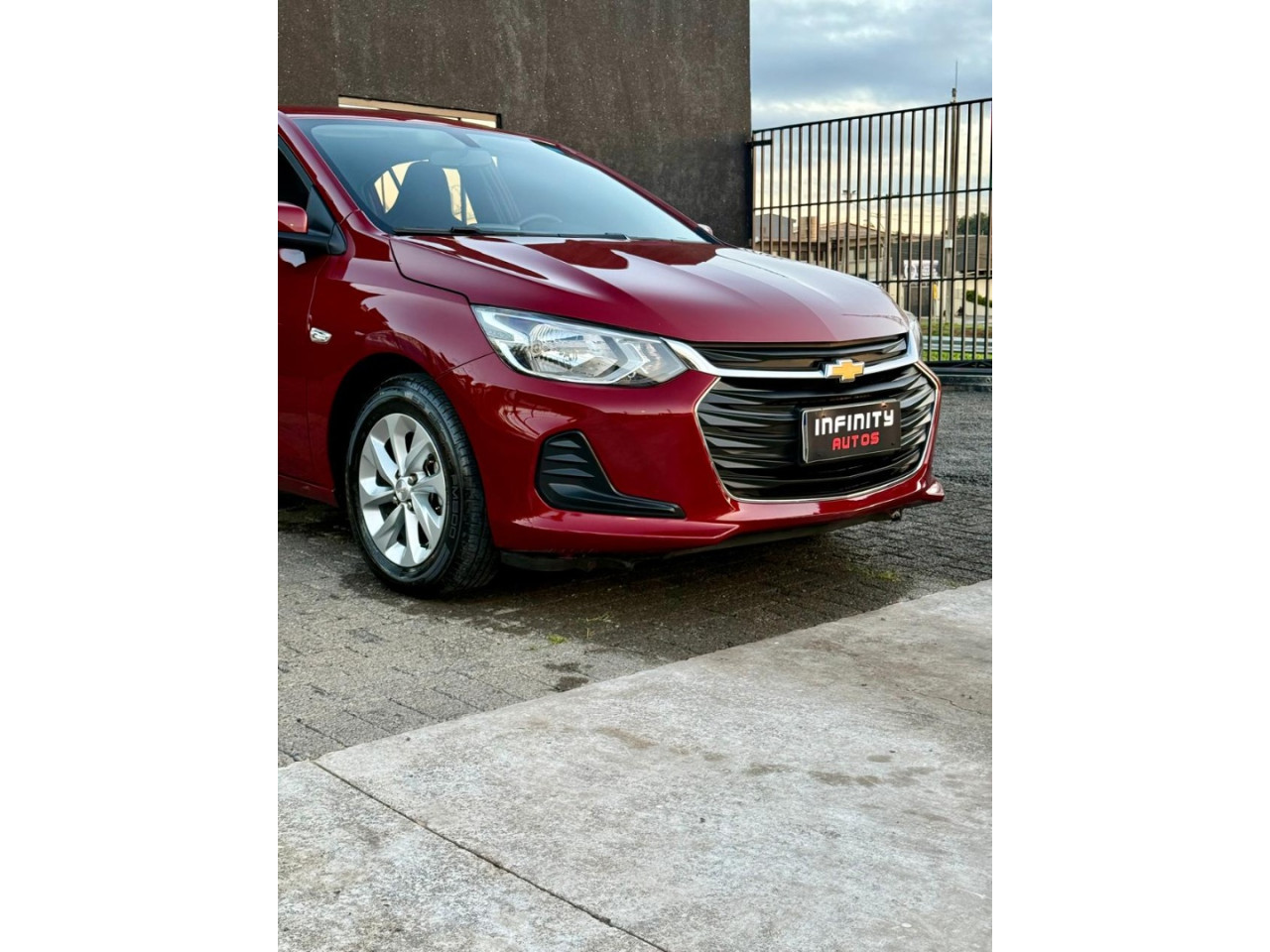 Onix Sedan 1.0 12V 4P FLEX LT PLUS
