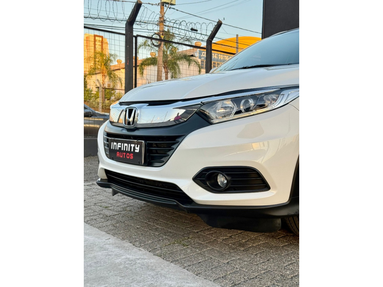 HR-V 1.8 16V 4P EX FLEX AUTOMÁTICO CVT HR-V 1.8 16V 4P EX FLEX AUTOMÁTICO CVT