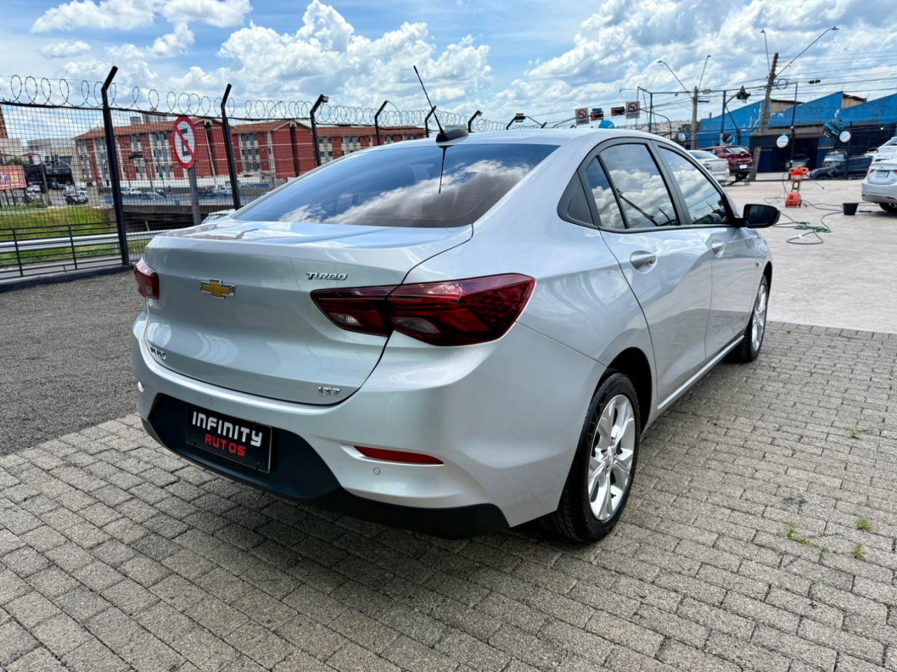Onix Sedan 1.0 4P FLEX LTZ PLUS TURBO AUTOMÁTICO