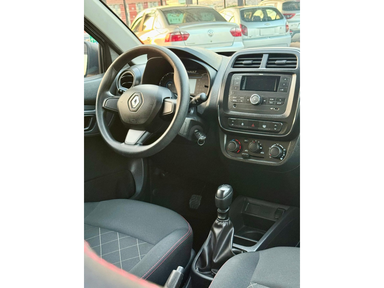 Kwid 1.0 12V 4P SCE FLEX ZEN Kwid 1.0 12V 4P SCE FLEX ZEN