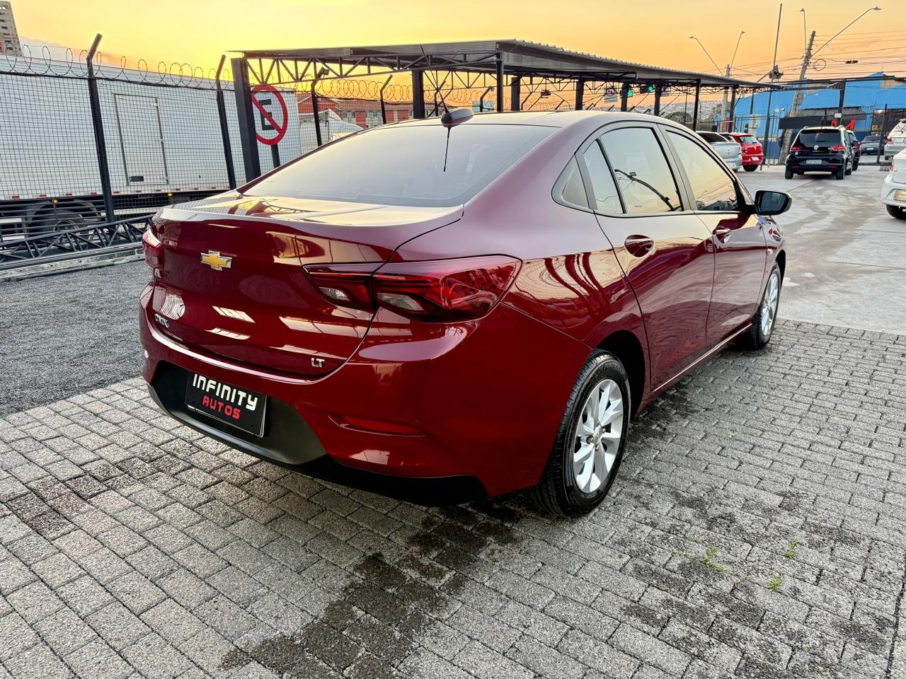 Onix Sedan 1.0 12V 4P FLEX LT PLUS