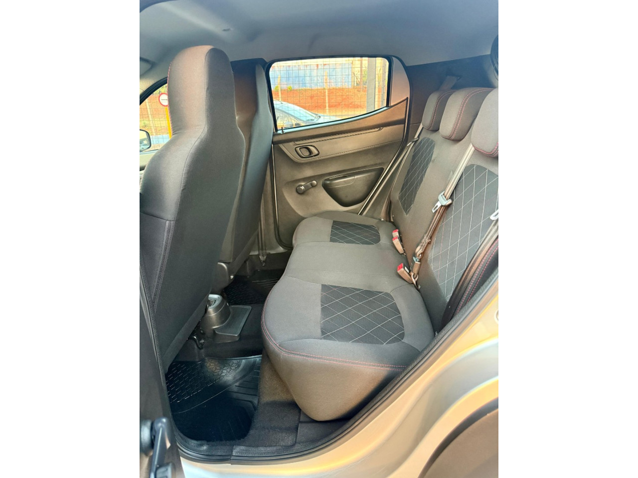 Kwid 1.0 12V 4P SCE FLEX ZEN Kwid 1.0 12V 4P SCE FLEX ZEN