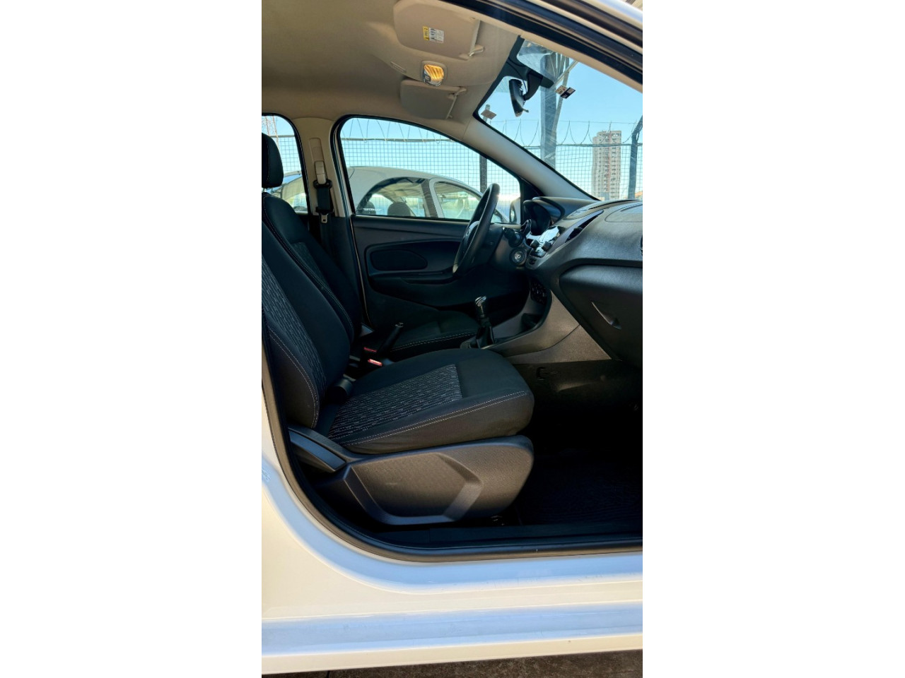 Ka Hatch 1.0 12V 4P TI-VCT SE FLEX Ka Hatch 1.0 12V 4P TI-VCT SE FLEX