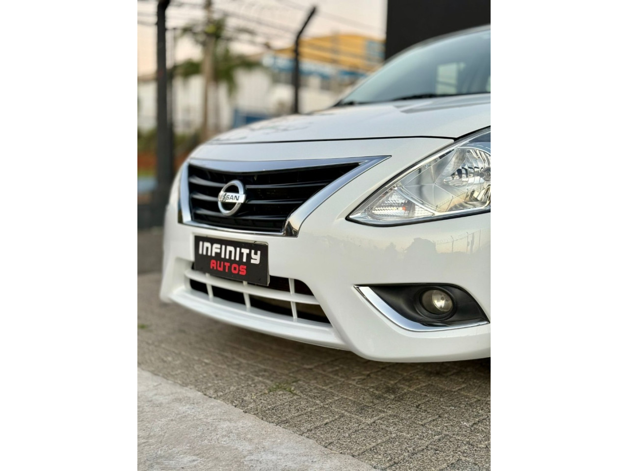 Versa Sedan 1.6 16V 4P UNIQUE FLEX