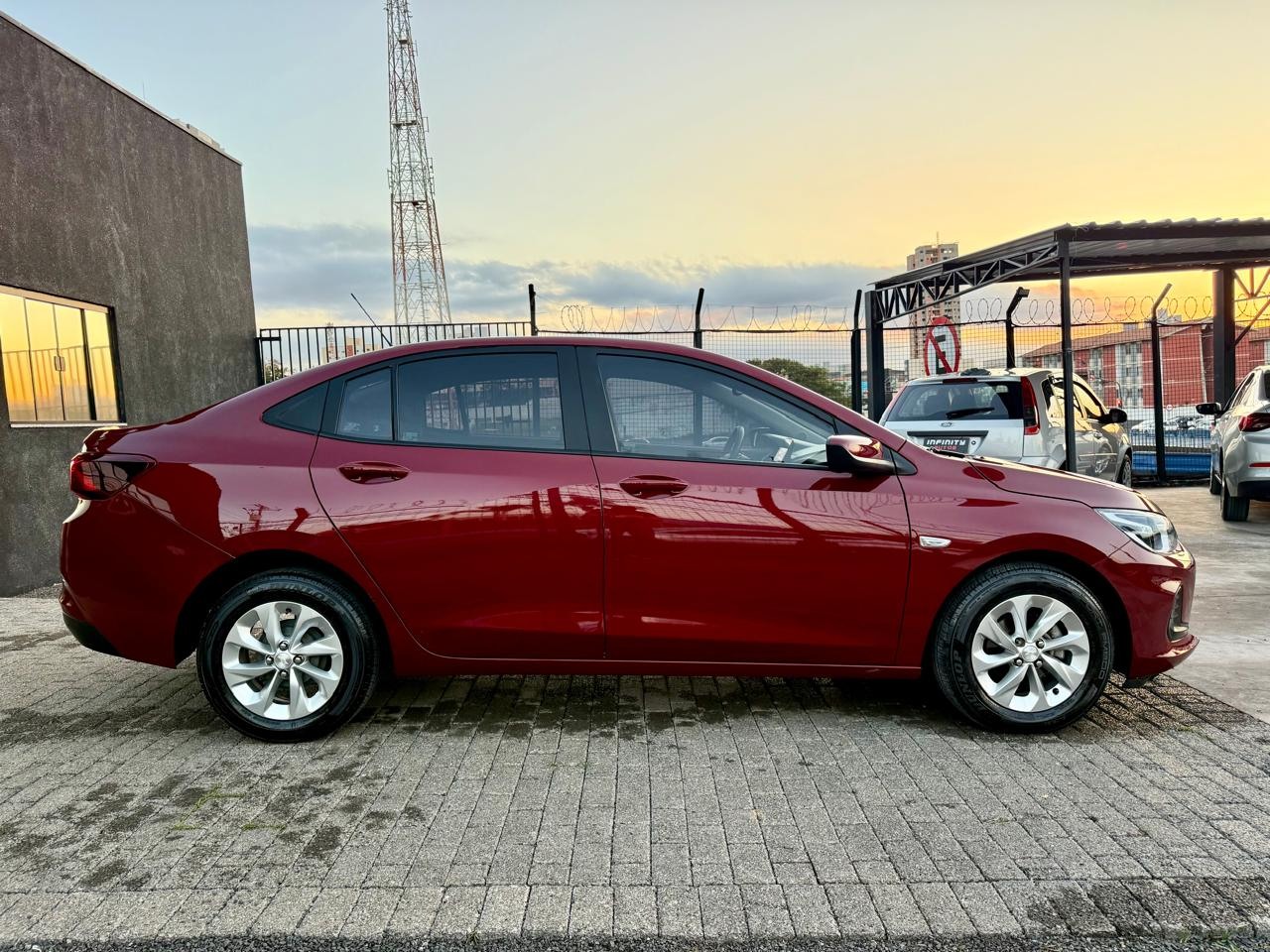 Onix Sedan 1.0 12V 4P FLEX LT PLUS