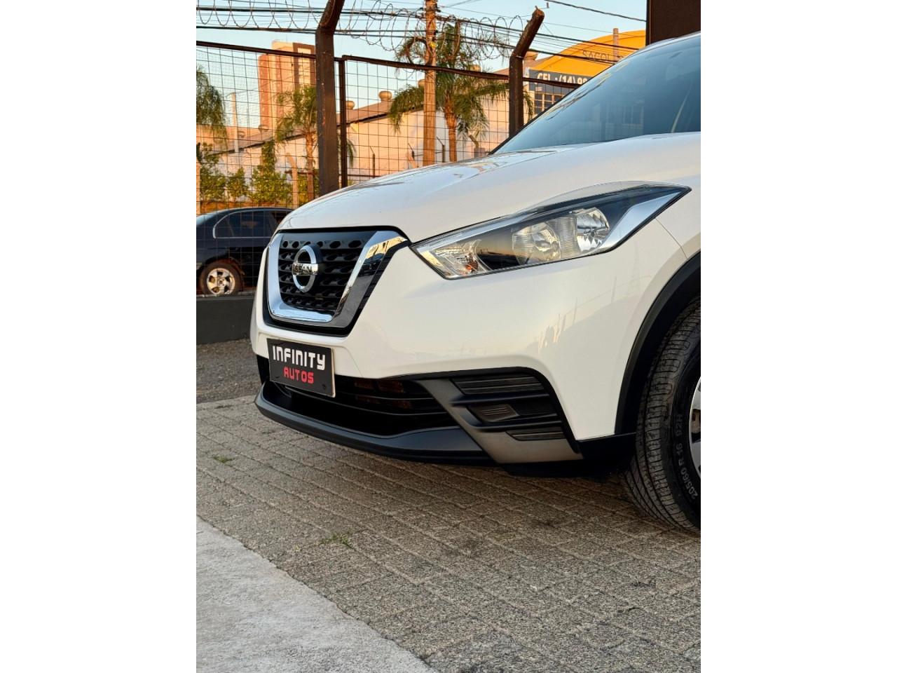 Kicks 1.6 16V 4P FLEXSTART S DIRECT X-TRONIC AUTOMÁTICO CVT