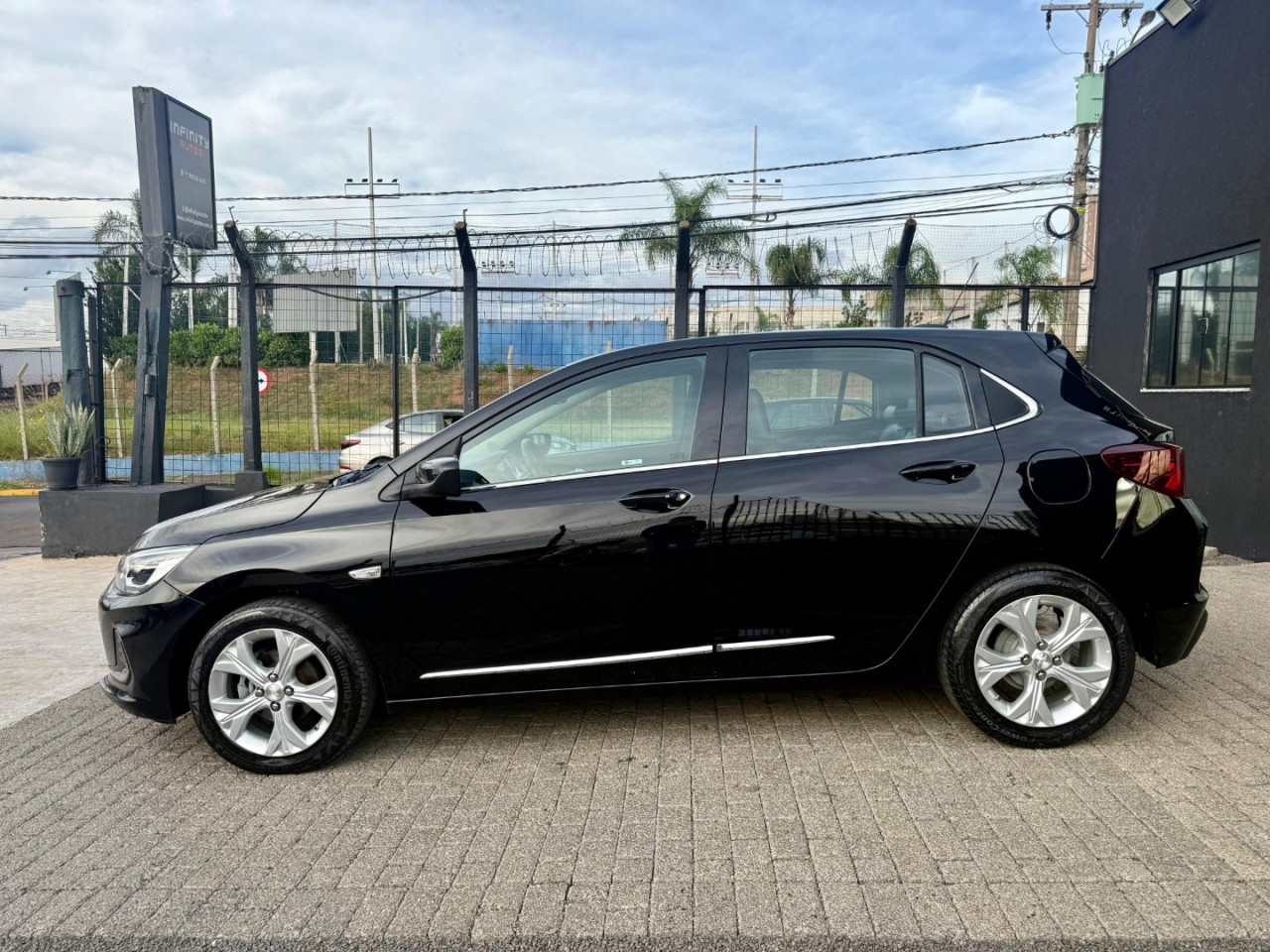Onix Hatch 1.0 12V 4P FLEX PREMIER TURBO AUTOMÁTICO