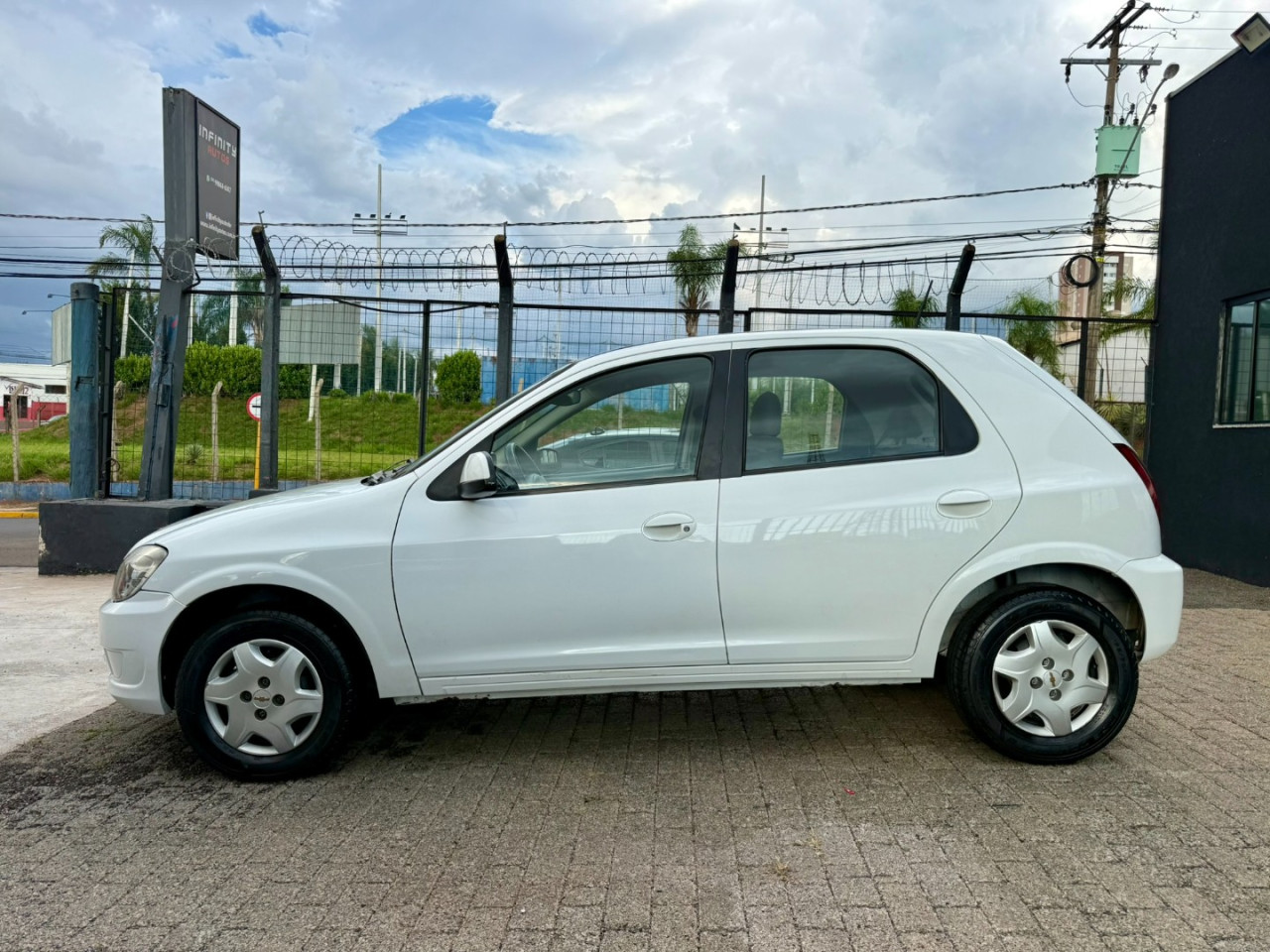 Celta 1.0 4P LT VHCE FLEX