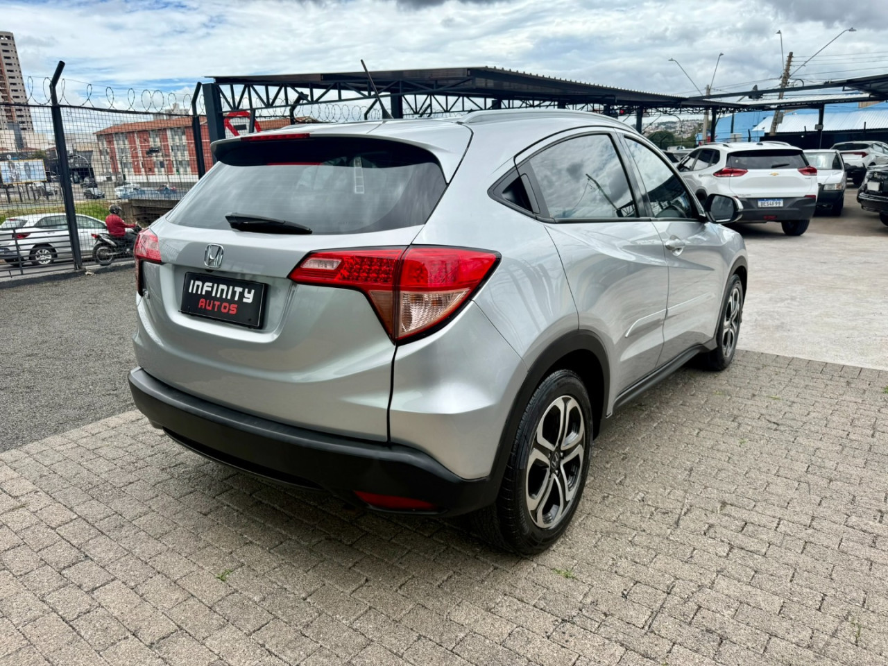 HR-V 1.8 16V 4P EX FLEX AUTOMÁTICO CVT