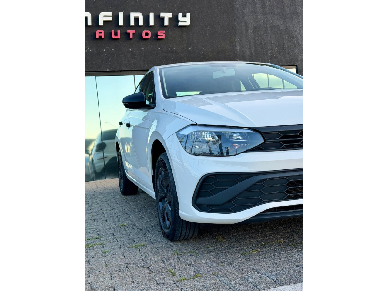 Polo Hatch 1.0 4P MPI TRACK