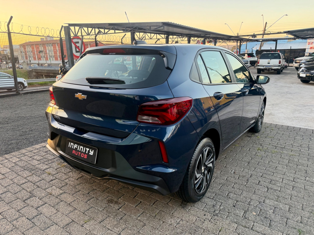 Onix Hatch 1.0 12V 4P FLEX