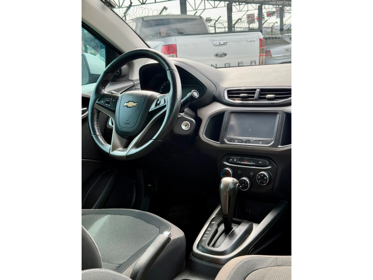 Prisma 1.4 4P LTZ  AUTOMÁTICO