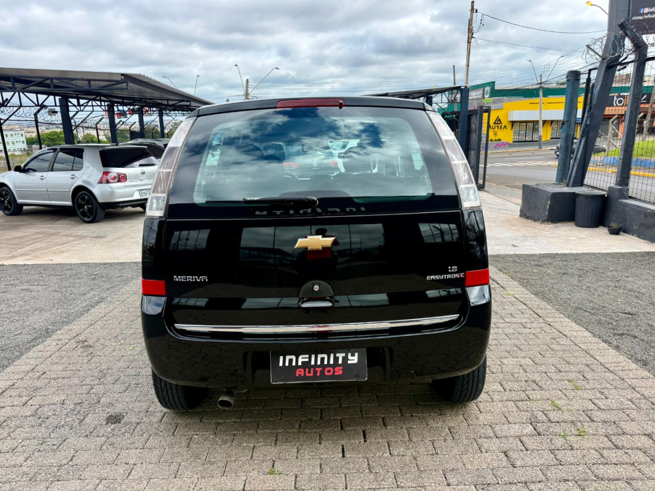 Meriva 1.8 4P FLEX EXPRESSION EASYTRONIC AUTOMATIZADO