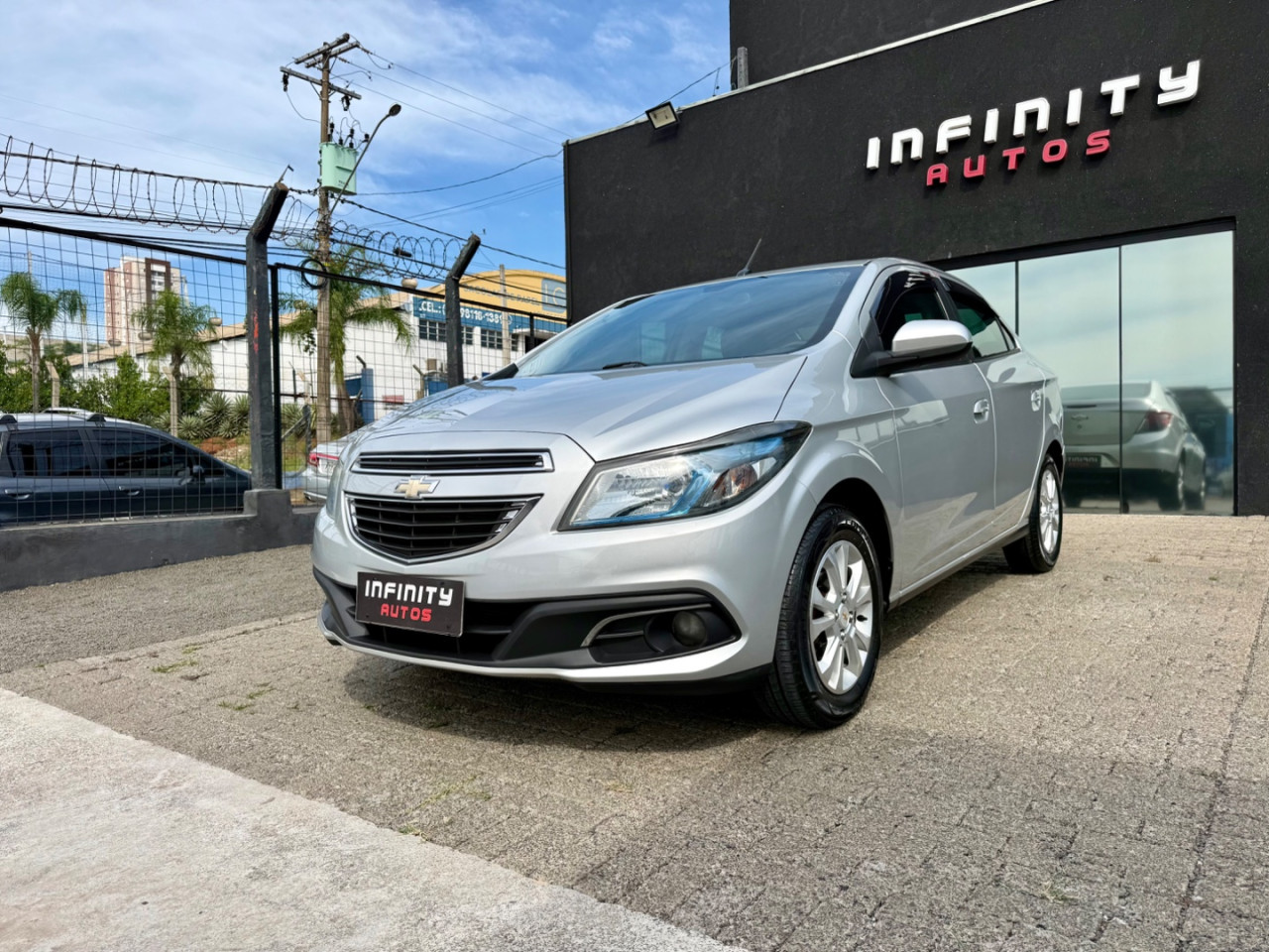 Prisma 1.4 4P LTZ  AUTOMÁTICO