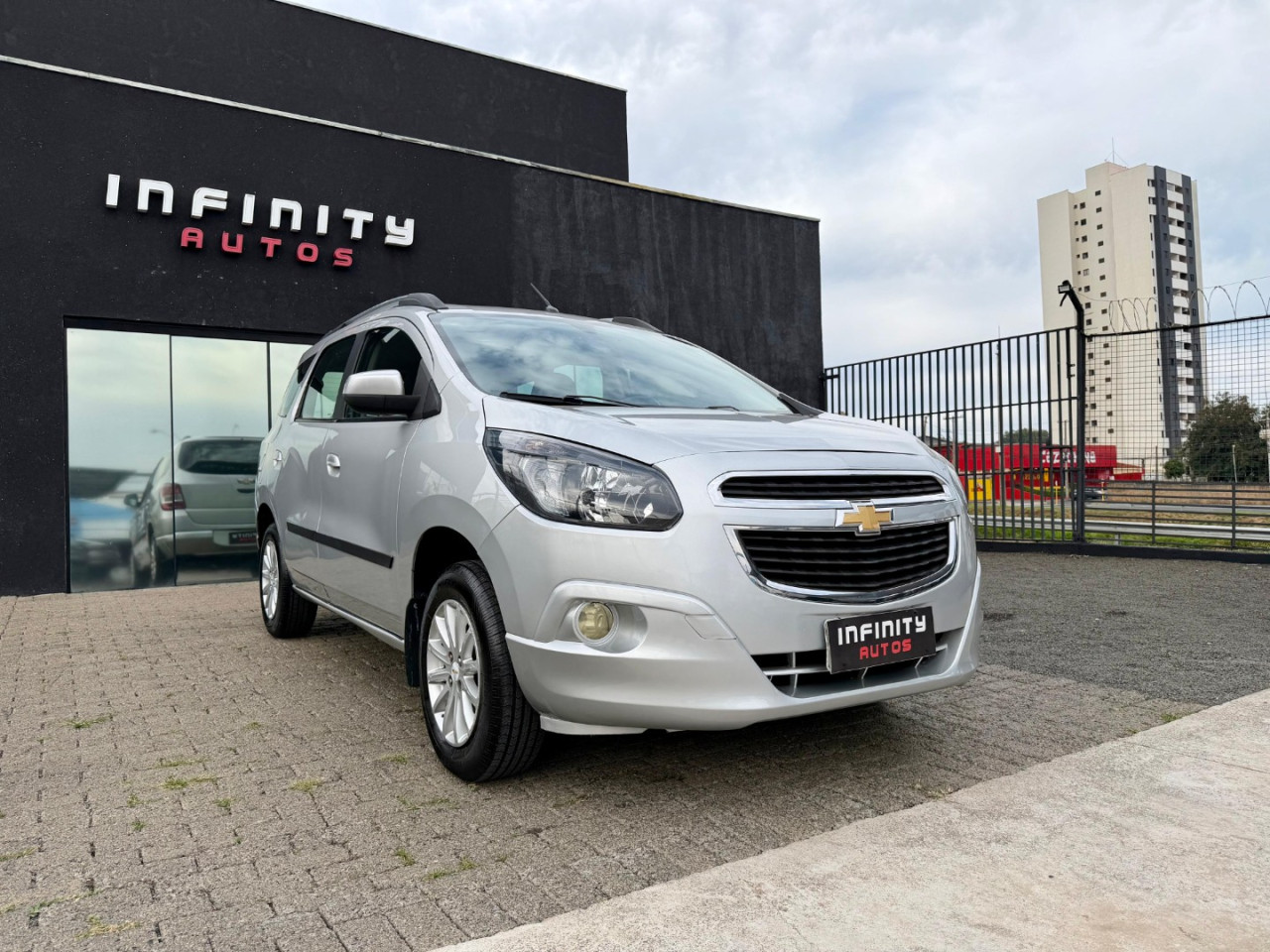Spin 1.8 4P FLEX LT AUTOMÁTICO