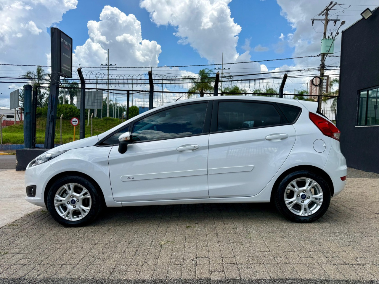 Fiesta Hatch 1.6 16V 4P SEL STYLE FLEX AUTOMÁTICO