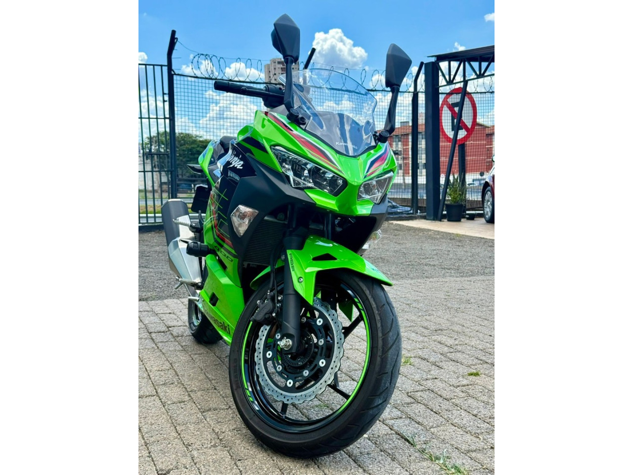 Ninja 400 N/D