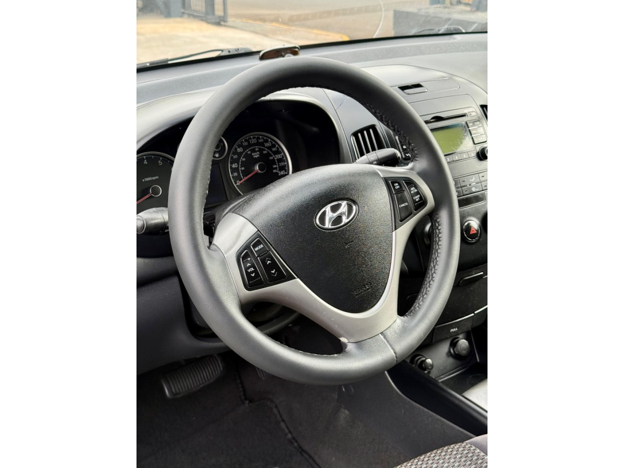 I30 2.0 16V 4P GLS AUTOMÁTICO